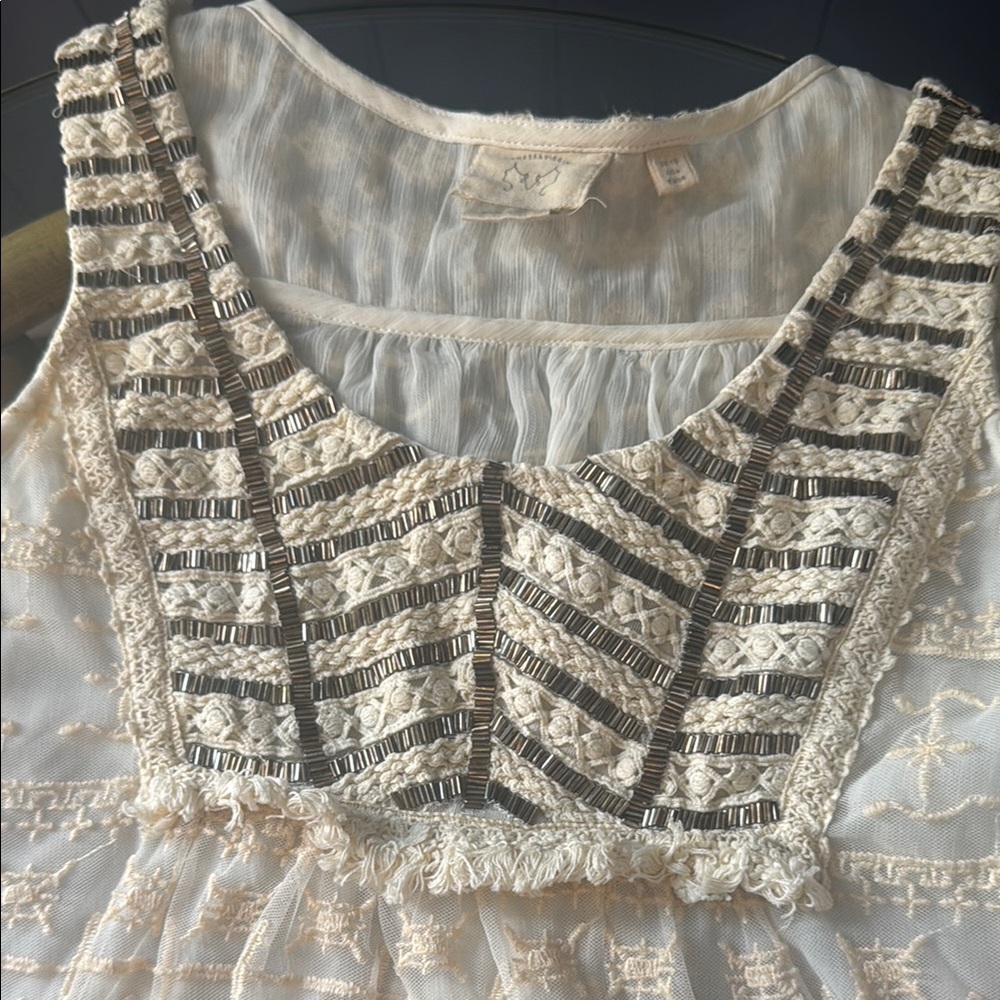 Lace Tank Top - Picture 2 of 5